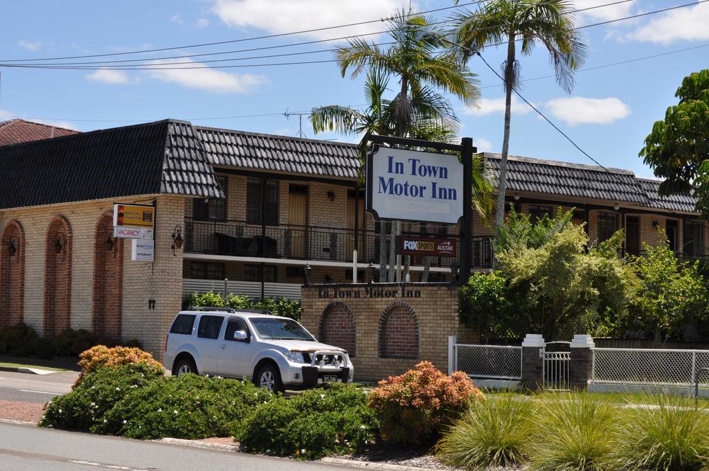 טארי In Town Motor Inn מראה חיצוני תמונה
